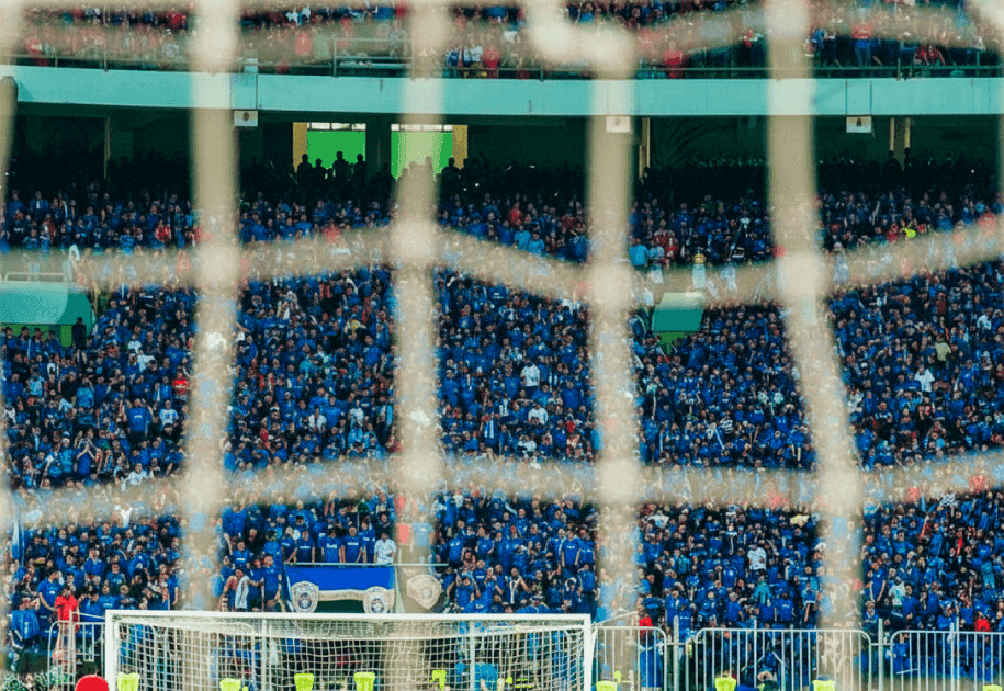 Finance and global sports events: how the category that sponsors the most engages the least